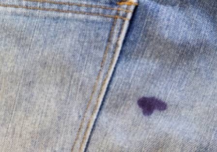 Comment faire partir une tache de BIC sur un vêtement ?